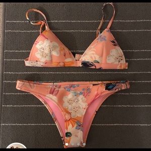 Floral Triangl Bikini
